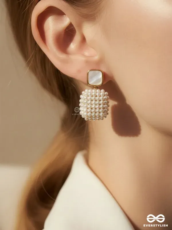 Pearl_Gold_Tone_Metal_Cluster_Square_Drop_Stud_Earrings_For_Women