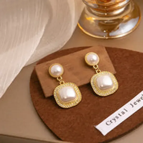 Gold_Plated_Metal_Square_Pendant_Pearl_Dangle_Stud_Earrings_For_Women