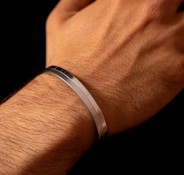 Silver_Stainless_Steel_Bracelet_For_Men