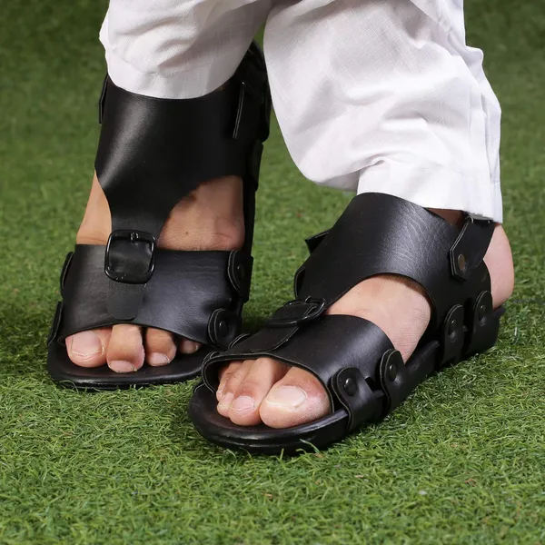 Black_Synthetic_Leather_Sandals_For_Men