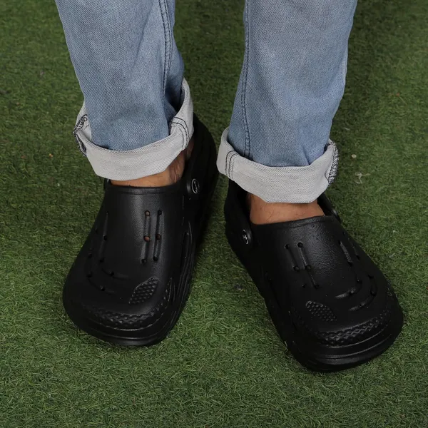 Black_Eva_Clogs_For_Men