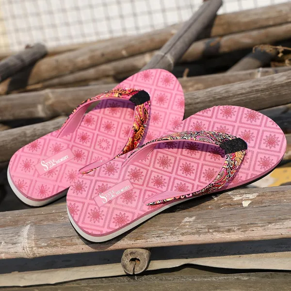 Pink_Rubber_Slippers_For_Women