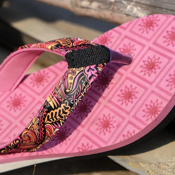 Pink_Rubber_Slippers_For_Women