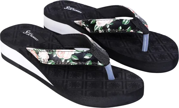Black_Rubber_Slippers_For_Women