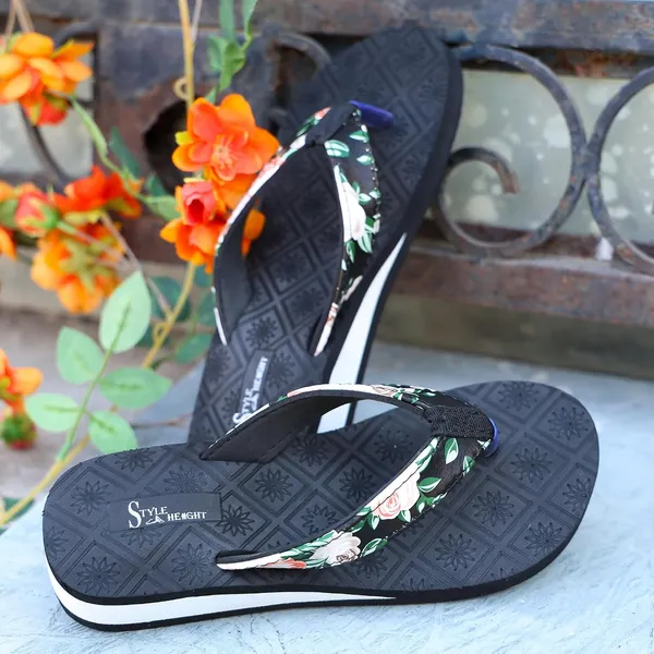 Black_Rubber_Slippers_For_Women
