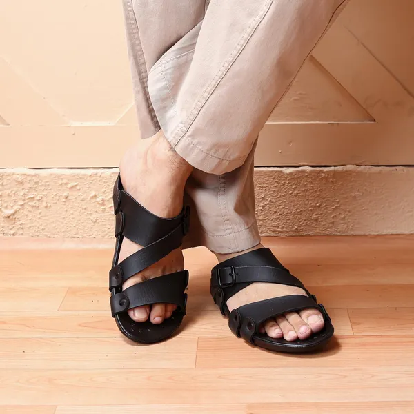 Men_Leather_Cross_Strap_Sandals