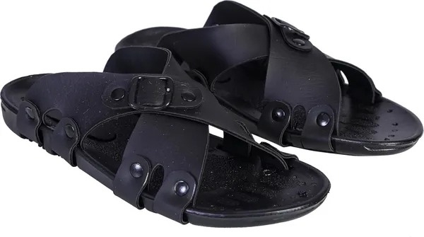Black_Synthetic_Leather_Sandals_For_Men