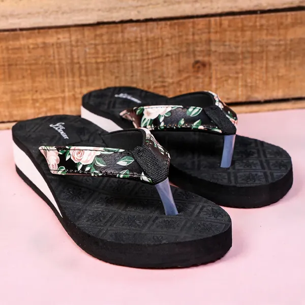 Black_Rubber_Slippers_For_Women