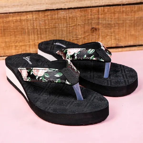 Black_Rubber_Slippers_For_Women