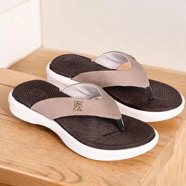 Women_Synthetic_Leather_Slippers