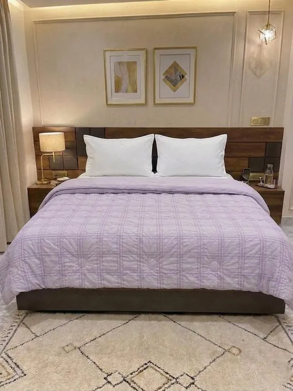 Plaid_Quilted_Comforter_Bedsheet