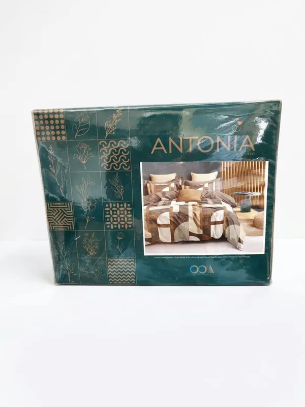 Antonia_Geometric_Print_Bedsheet_Set