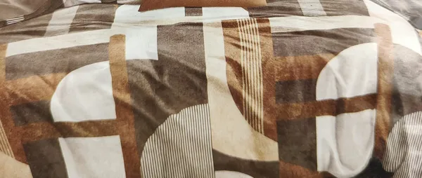 Antonia_Geometric_Print_Bedsheet