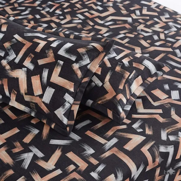 Antonia_Geometric_Print_Bedsheet_Set