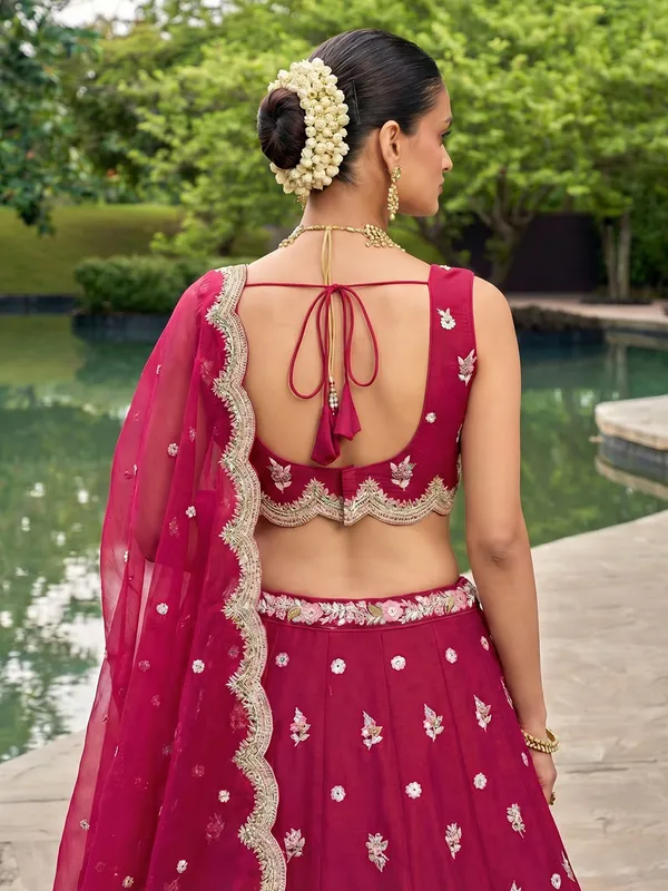 Magenta_Embroidered_Lehenga_Choli_for_Women