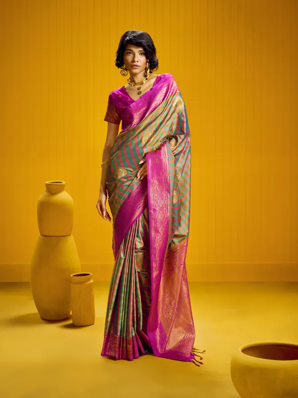 Magenta_Multicolor_Woven_Saree_Set_for_Women