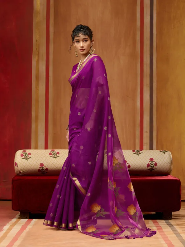 Purple_Floral_Print_Saree_for_Women