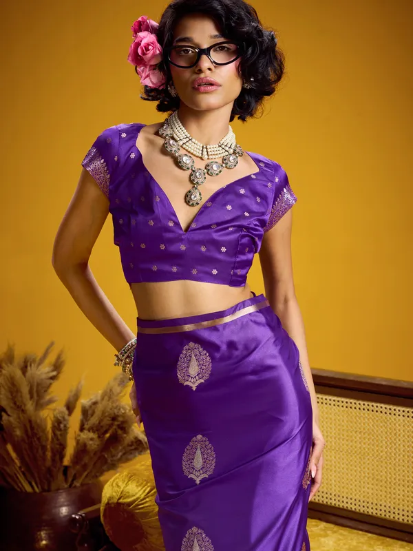 Purple_Zari_Saree_With_Blouse_for_Women