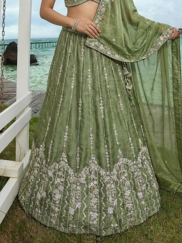 Green_Embroidered_Flared_Lehenga_Choli_Set_for_Women