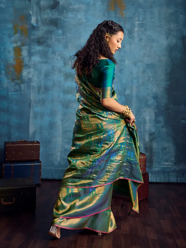 Green_Silk_Saree_for_Women