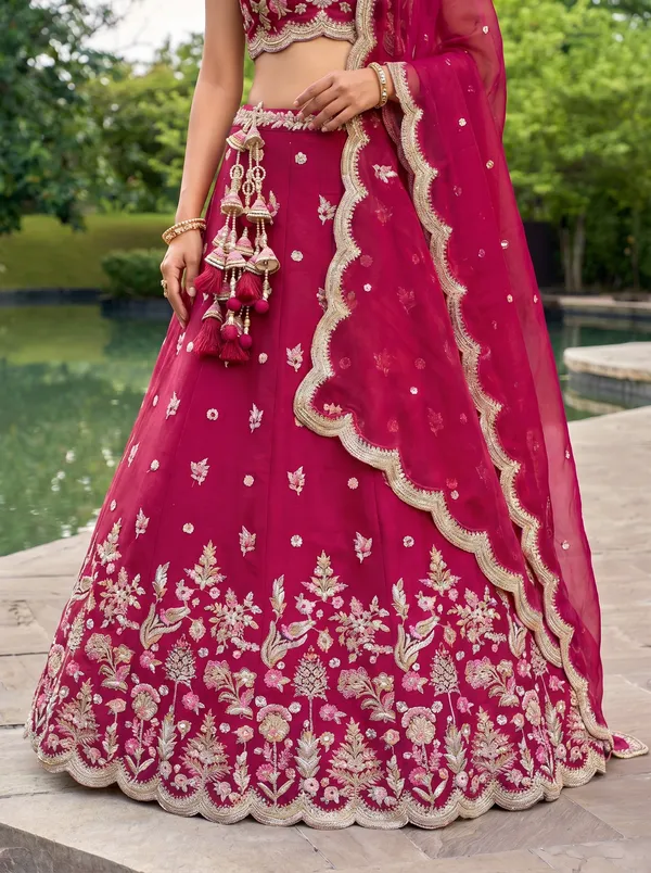 Magenta_Embroidered_Lehenga_Choli_for_Women