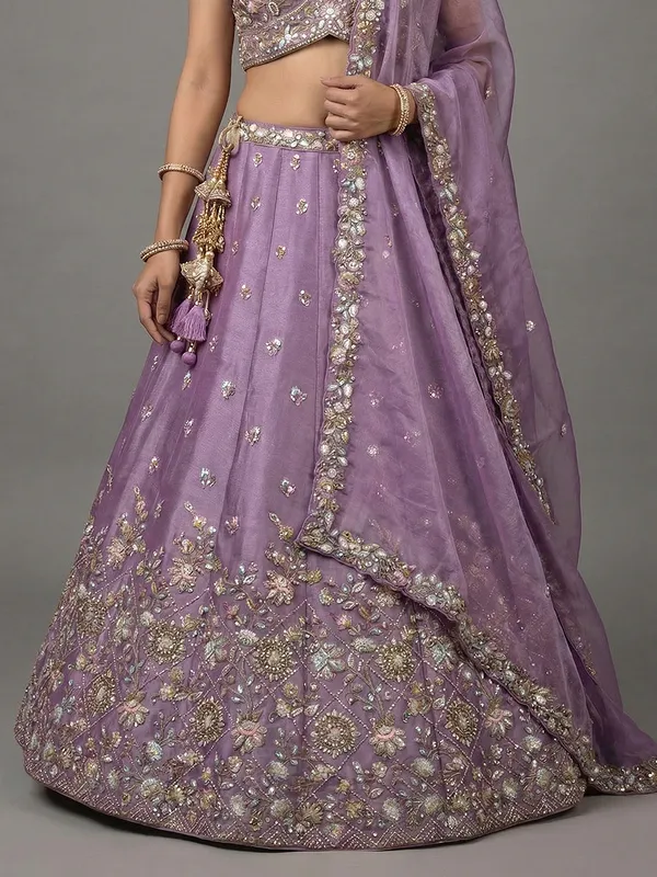 Lavender_Embroidered_Lehenga_Choli_Set_for_Women