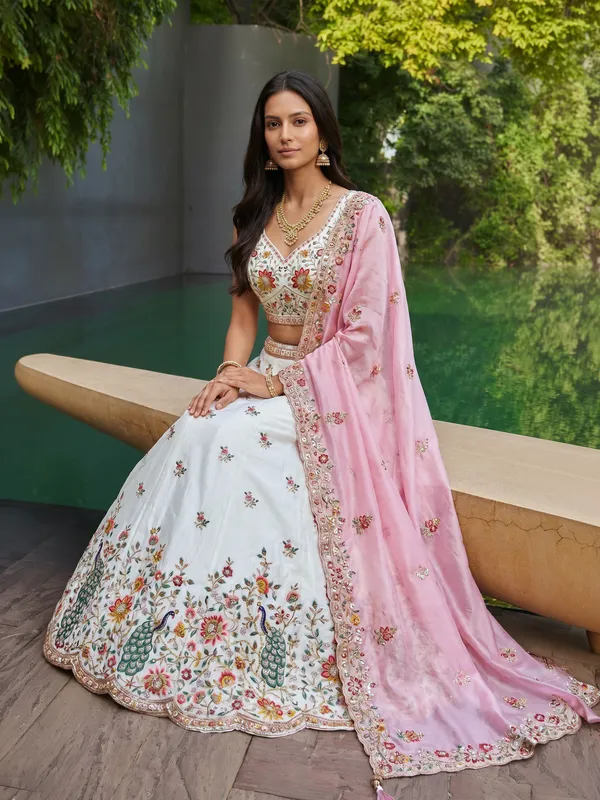 White_And_Pink_Floral_Lehenga_Choli_Set_for_Women