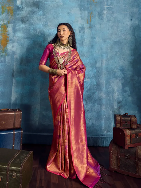 Pink_Silk_Woven_Saree_For_Women