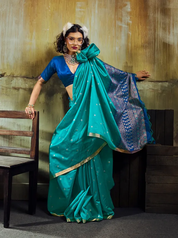 Teal_Woven_Saree_With_Blue_Blouse_for_Women