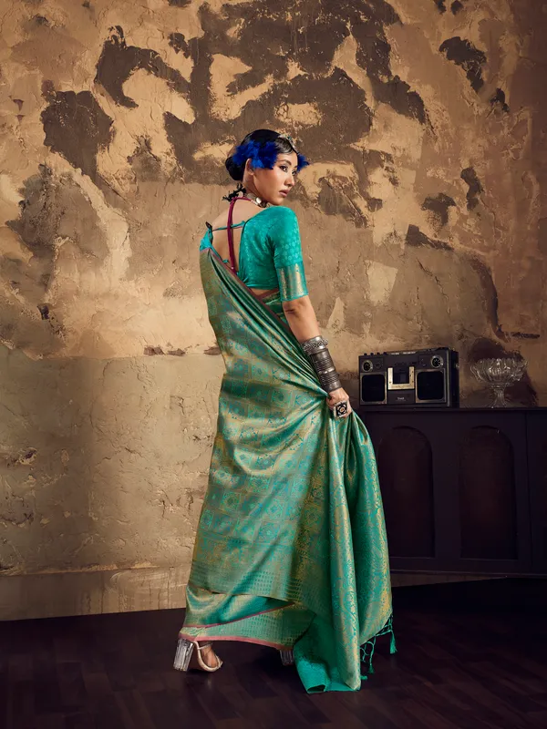 Teal_Green_Woven_Saree_for_Women