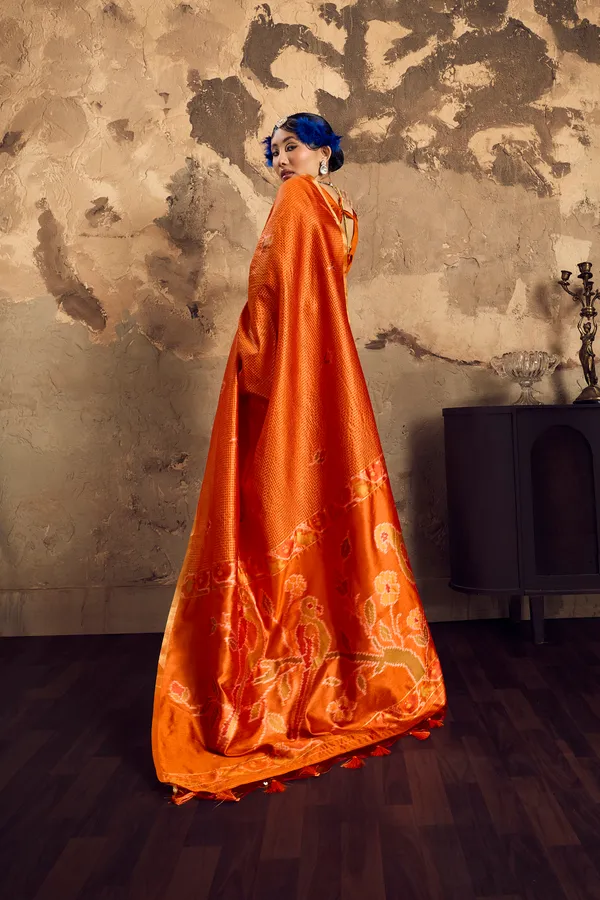 Orange_Woven_Traditional_Saree_for_Women