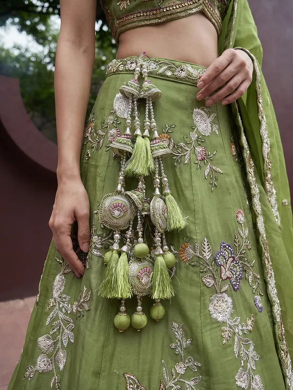 Green_Floral_Embroidered_Lehenga_Set_for_Women