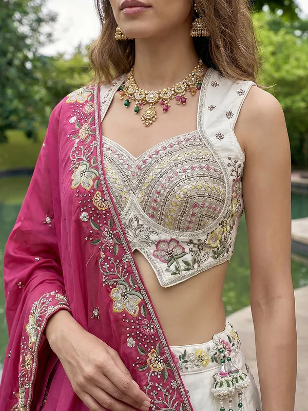 Pink_And_White_Embroidered_Lehenga_Choli_for_Women