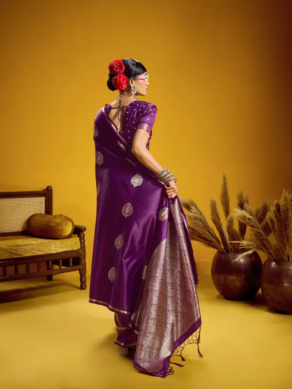 Purple_Silk_Zari_Motif_Saree_for_Women