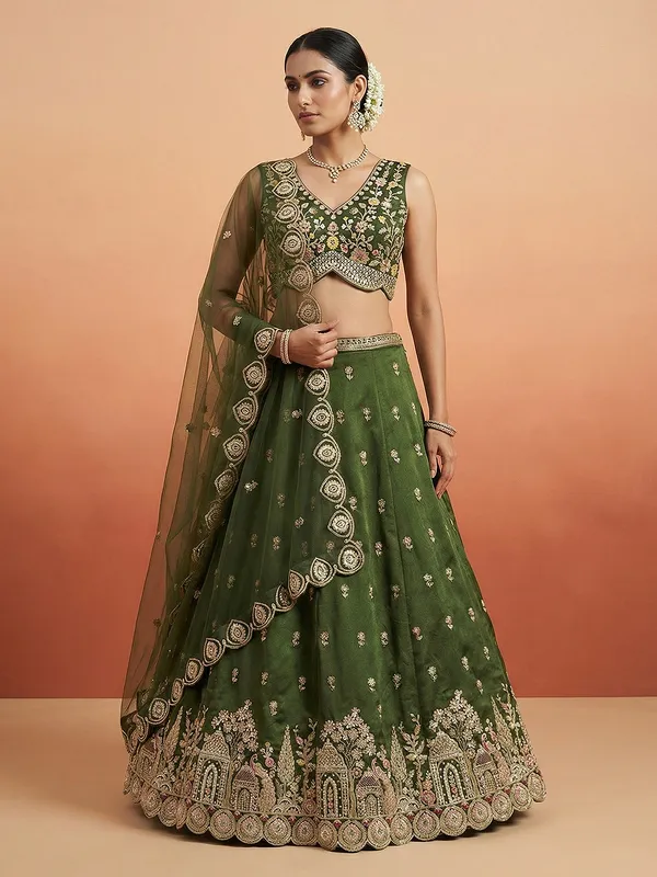 Green_Embroidered_Lehenga_Choli_Set_for_Women