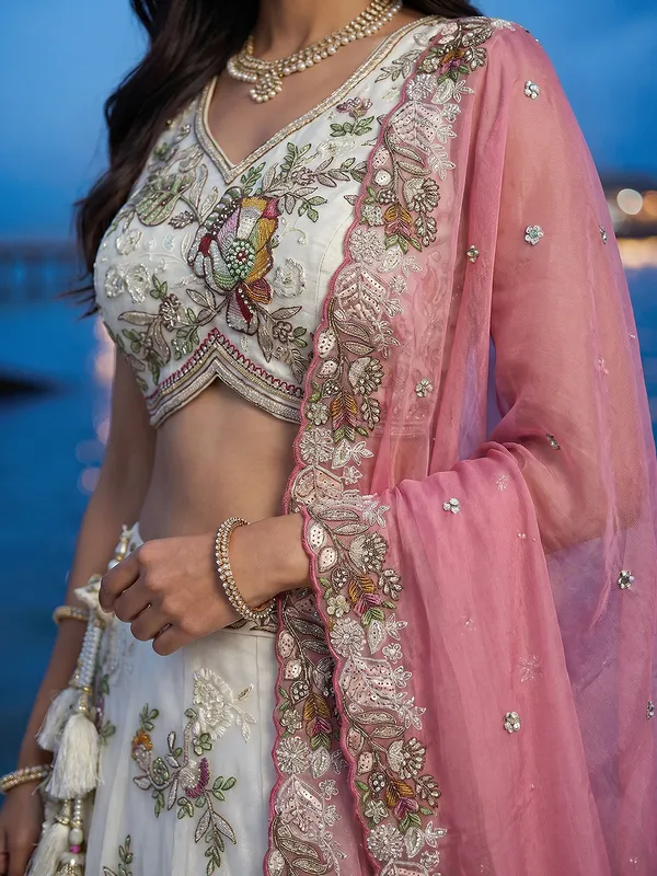 Ivory_Embroidered_Lehenga_Choli_Set_for_Women