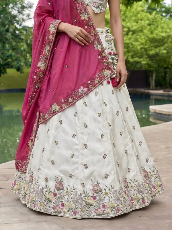 Pink_Embroidered_Lehenga_Choli_for_Women