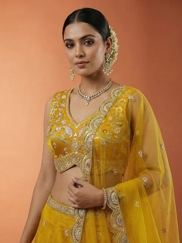 Yellow_Embroidered_Lehenga_Choli_Set_for_Women