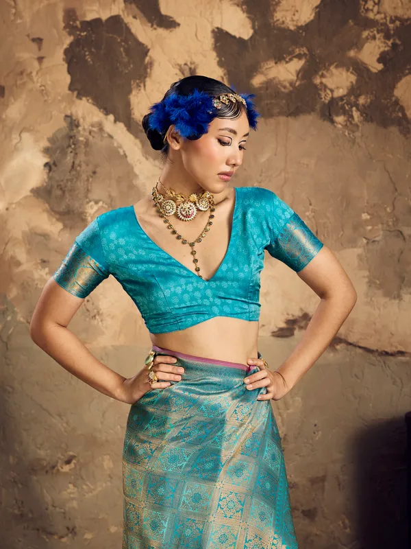 Teal_Brocade_Saree_for_Women