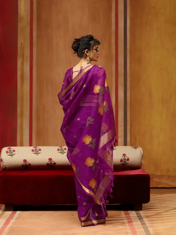 Purple_Floral_Print_Saree_for_Women