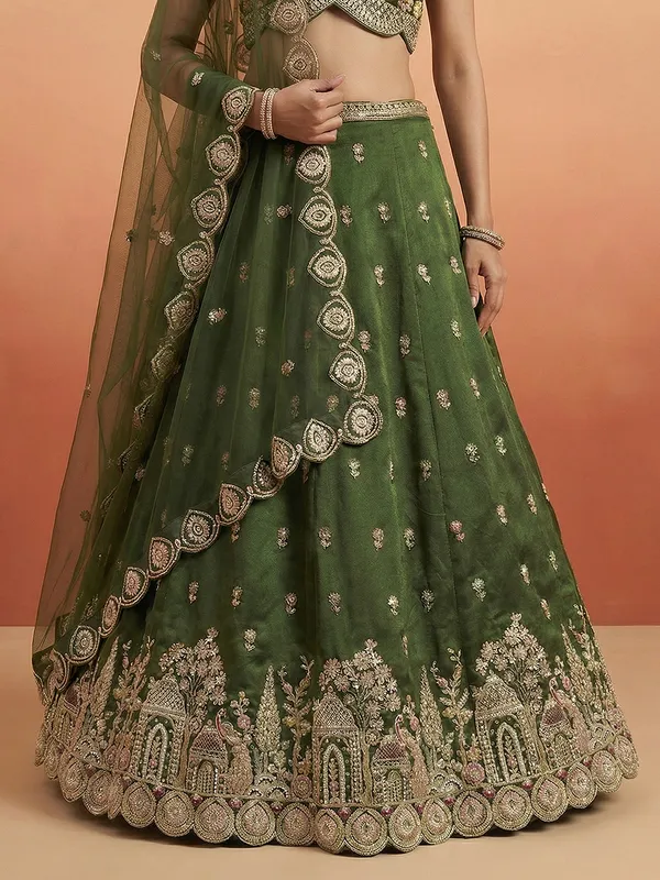 Green_Embroidered_Lehenga_Choli_Set_for_Women