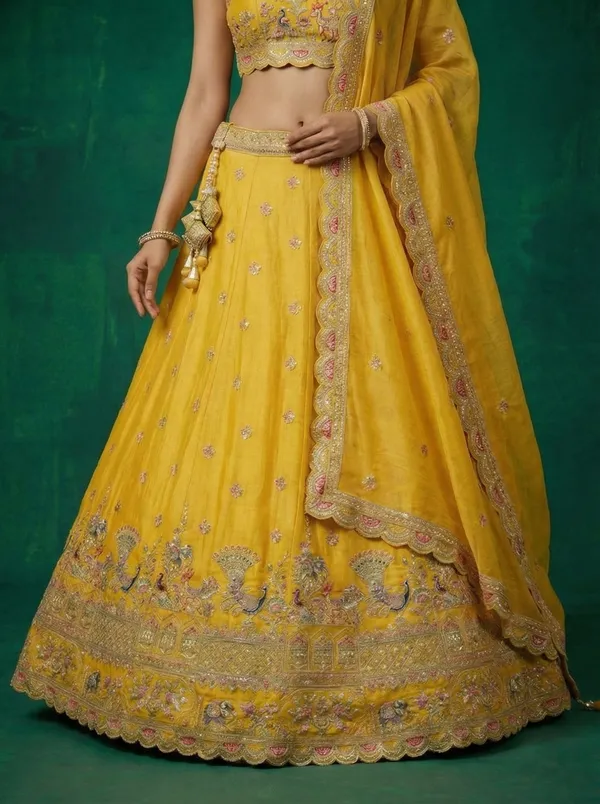 Yellow_Embroidered_Lehenga_Choli_Set_for_Women