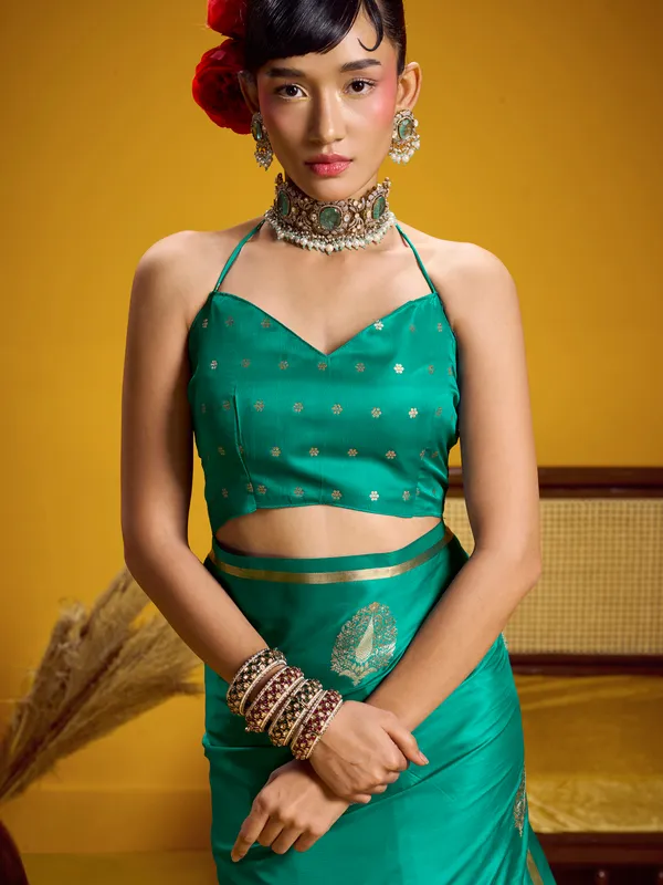 Teal_Woven_Ethnic_Saree_for_Women