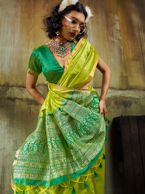 Green_Silk_Saree_for_Women