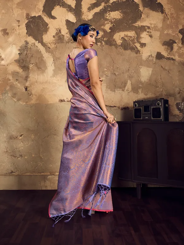 Purple_Patterned_Saree_Set_for_Women