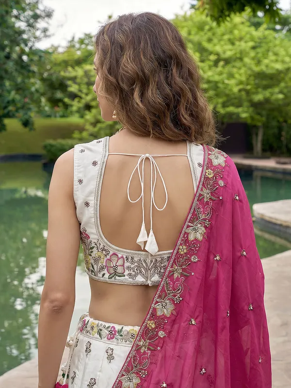 Pink_And_White_Embroidered_Lehenga_Choli_for_Women