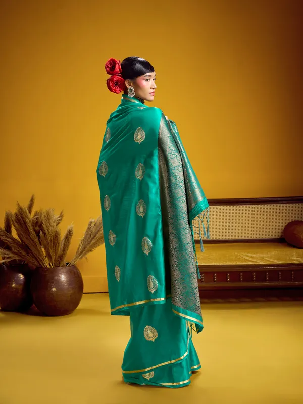 Teal_Woven_Ethnic_Saree_for_Women