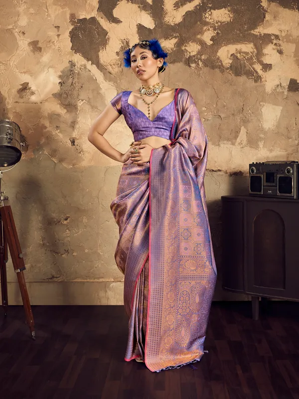 Purple_Patterned_Saree_Set_for_Women