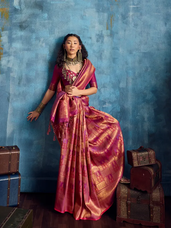 Pink_Banarasi_Silk_Saree_For_Women_(10004_D)