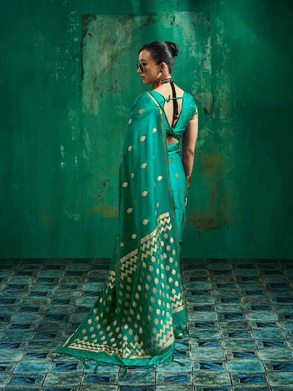 Teal_Gold_Motif_Saree_For_Women